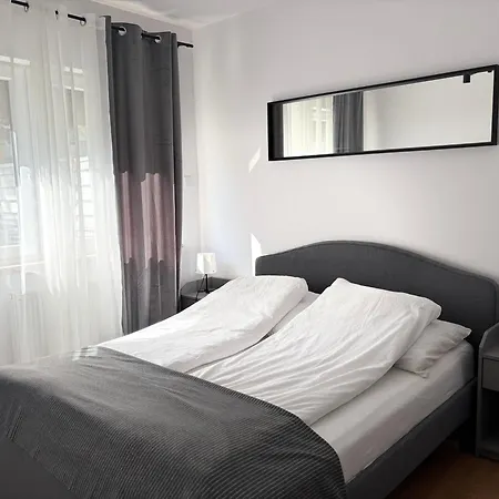 Apartmán Z Ogrodkiem Brzezno *