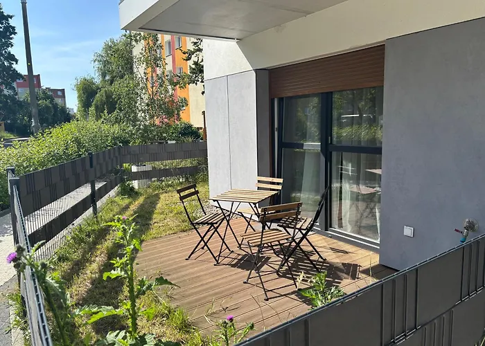 Z Ogrodkiem Brzezno Apartman *